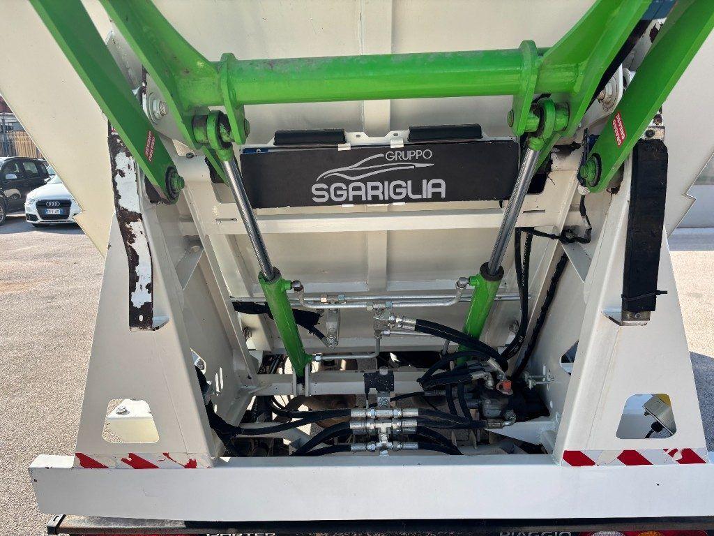 Piaggio Porter