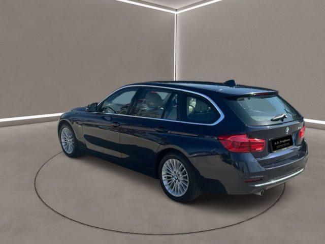 BMW 318 Serie 3 (F30/31) - d Touring Luxury