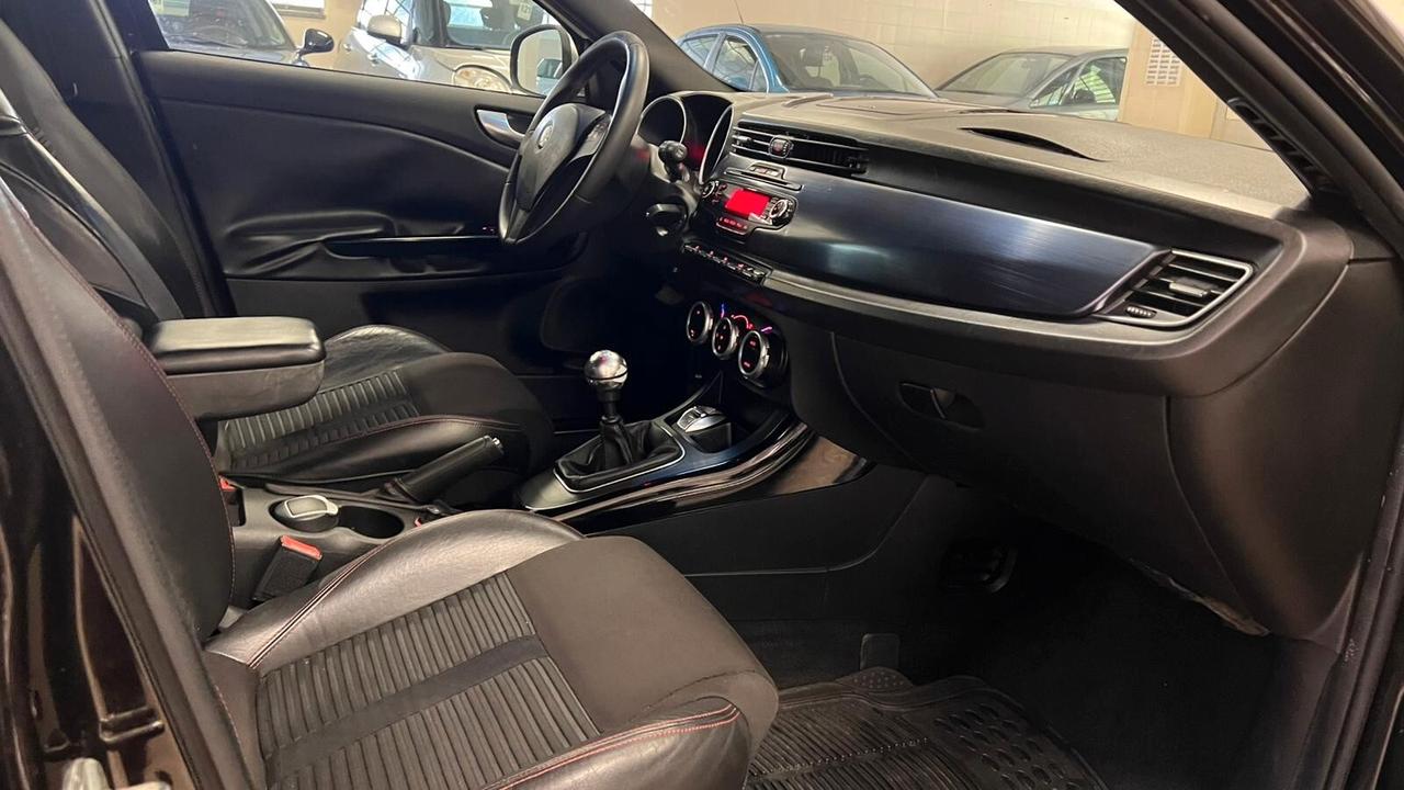 Alfa Romeo Giulietta 2.0 JTDm-2 - 140 CV Exclusive