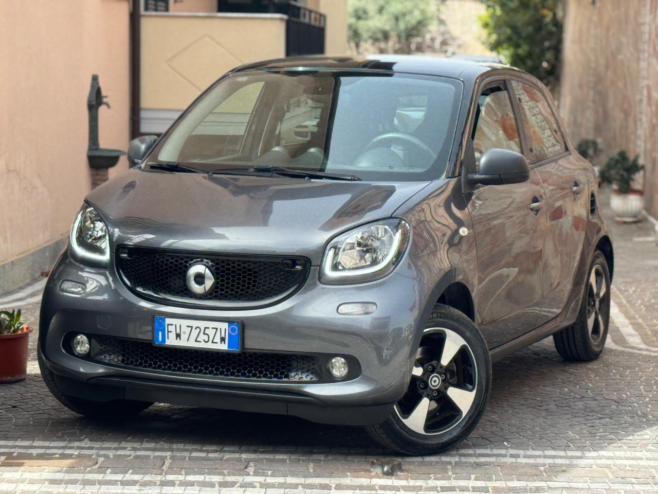 Smart ForFour 70 1.0 Prime