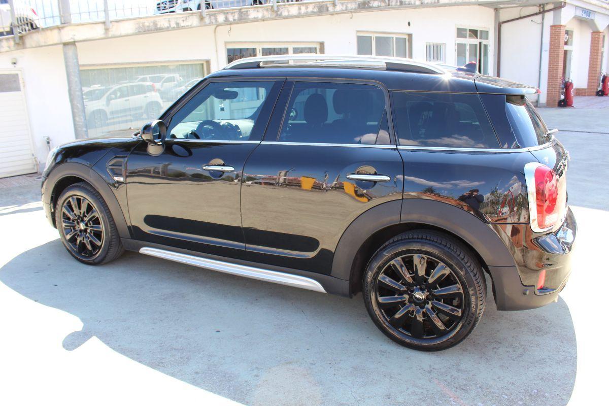 MINI - Countryman - Mini Cooper D Business