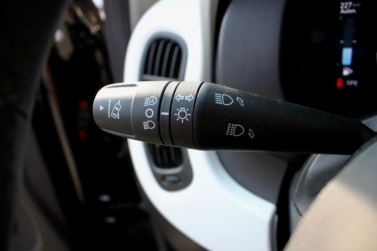 Fiat Panda 1.0 FireFly S&S Hybrid Pandina - Sensori posteriori - apple CarPlay & Android auto