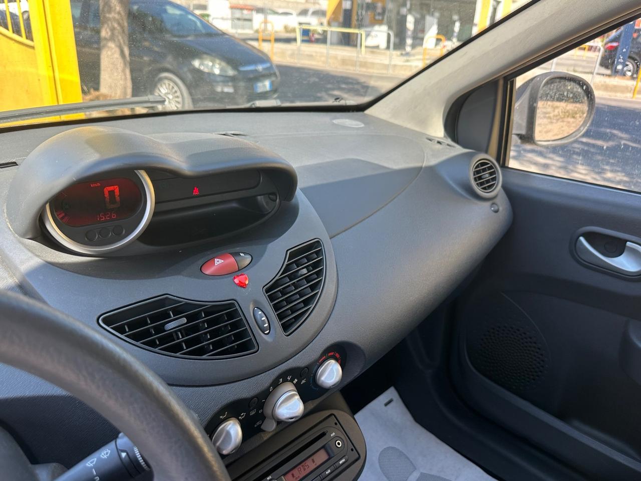Renault Twingo 1.2 16V Dynamique
