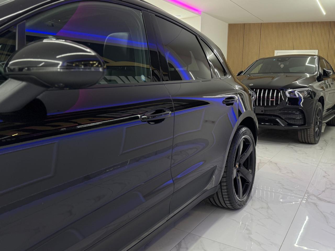 Porsche Macan 3.0S Total Black Iper Full