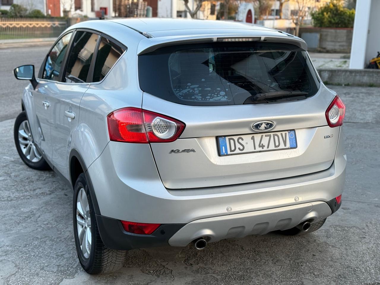 Ford Kuga 2.0 TDCi 4WD 4x4 Titanium SOLI 147 MILA KM