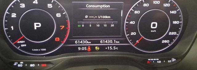 AUDI Q2 35 TFSI Business