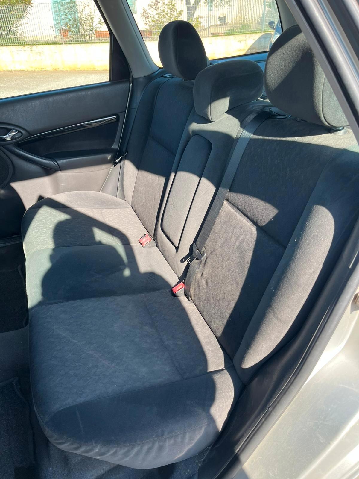 Ford Focus 1.8 TDDi cat SW Ghia