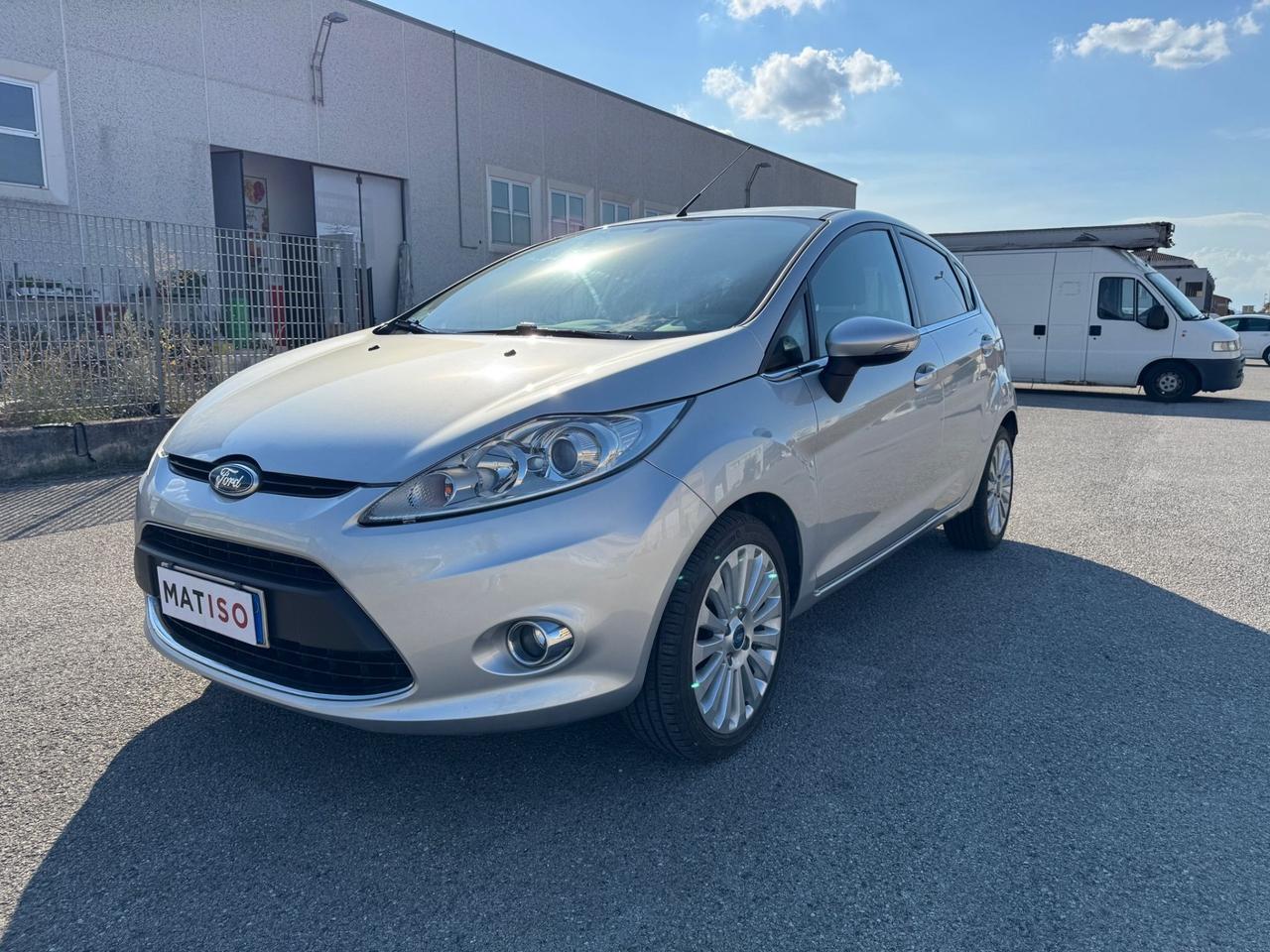 Ford Fiesta 1.4 TDCi Titanium. Garanzia 12 mesi