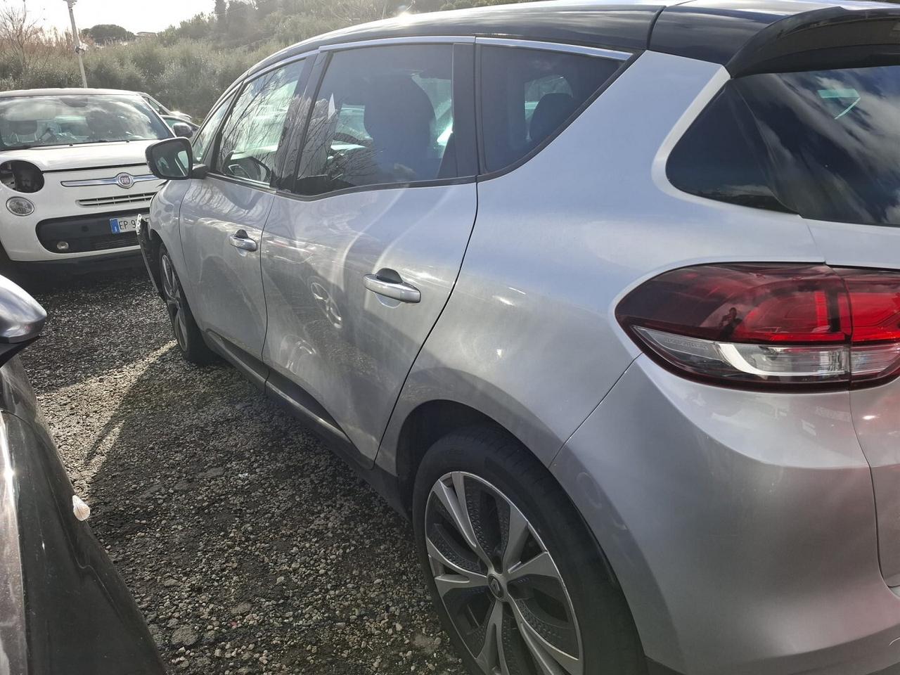 RENAULT SCENIC S.C GRAVE DCI 2018 SINISTRATA