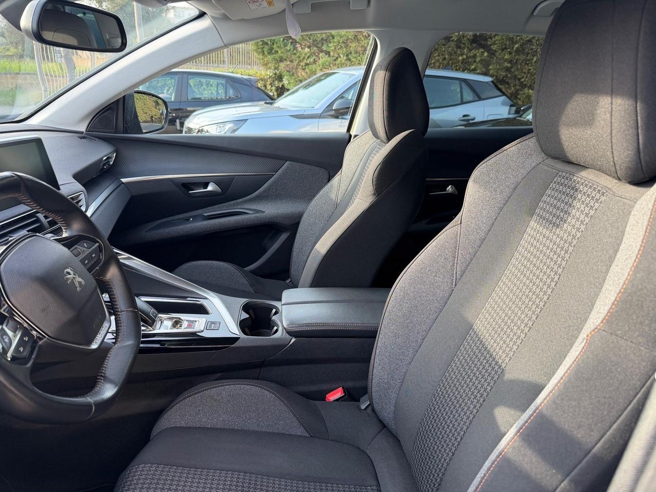 Peugeot 3008 1.5 diesel 130 cv Business