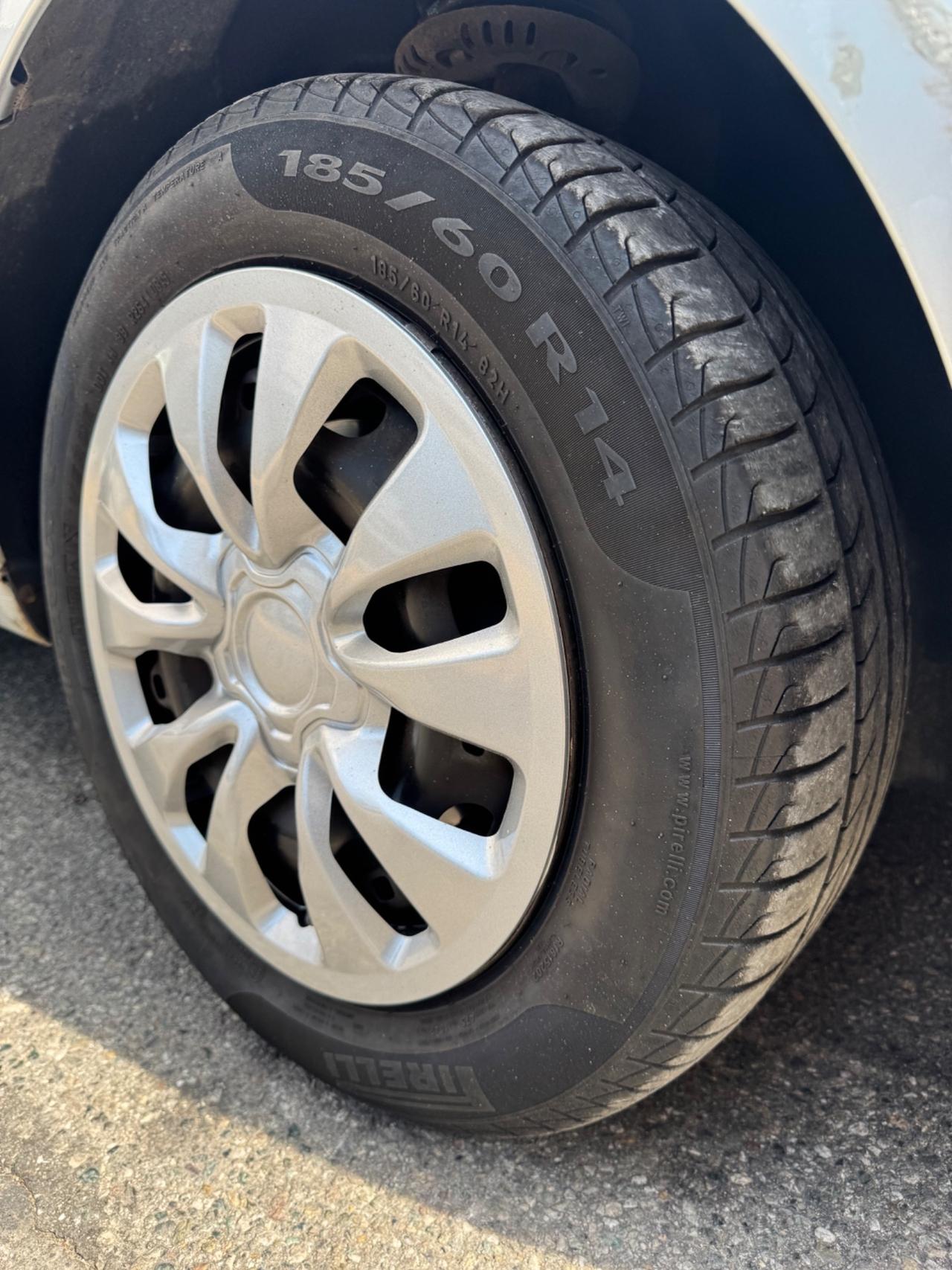 Volkswagen Polo 1.2 65 cv 5p. Unicoproprietario