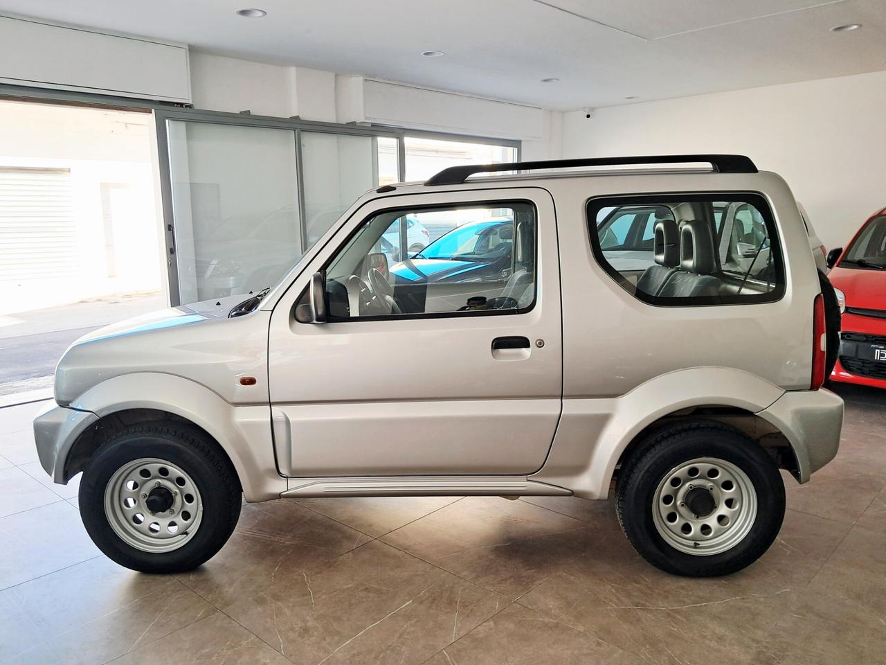 Suzuki Jimny 1.3i 16V cat 4WD JLX