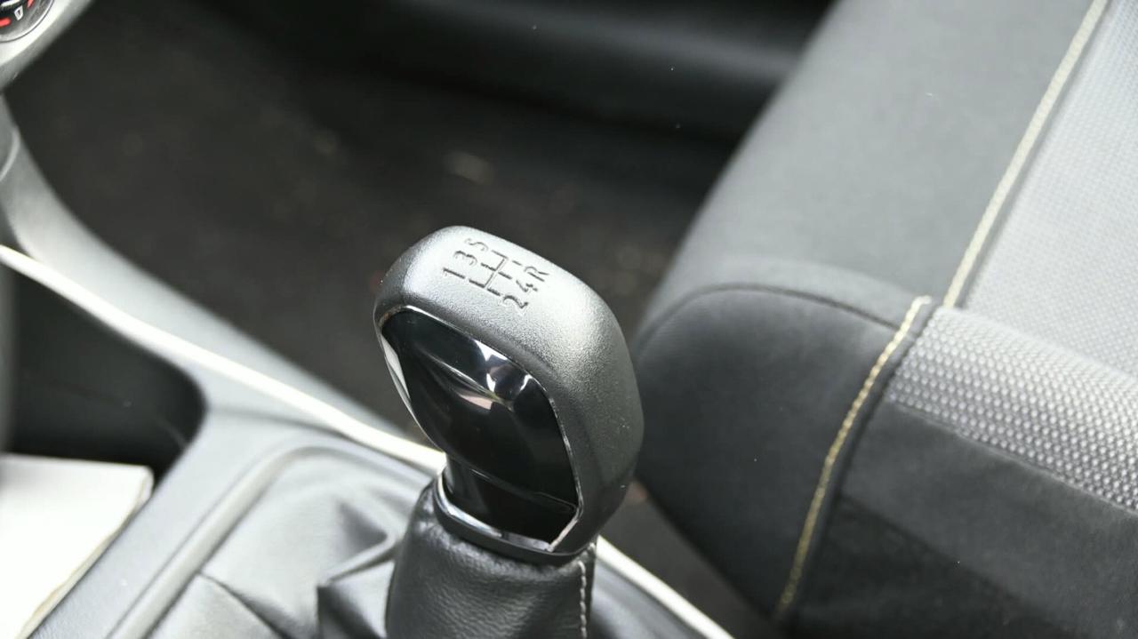 Citroen C3 PureTech Neopatantati