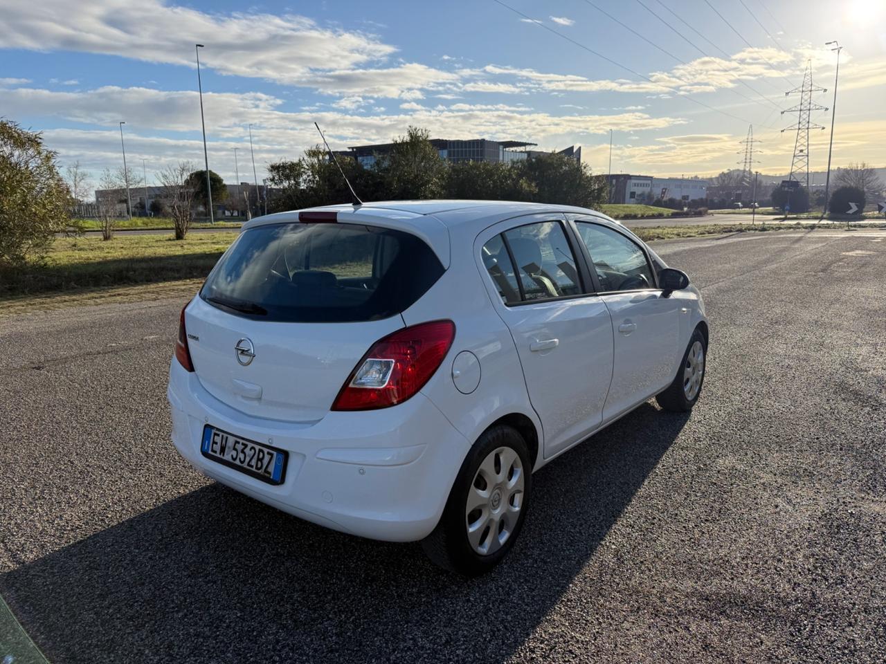 Opel Corsa 1.2 85CV 5 porte GPL-TECH Edition