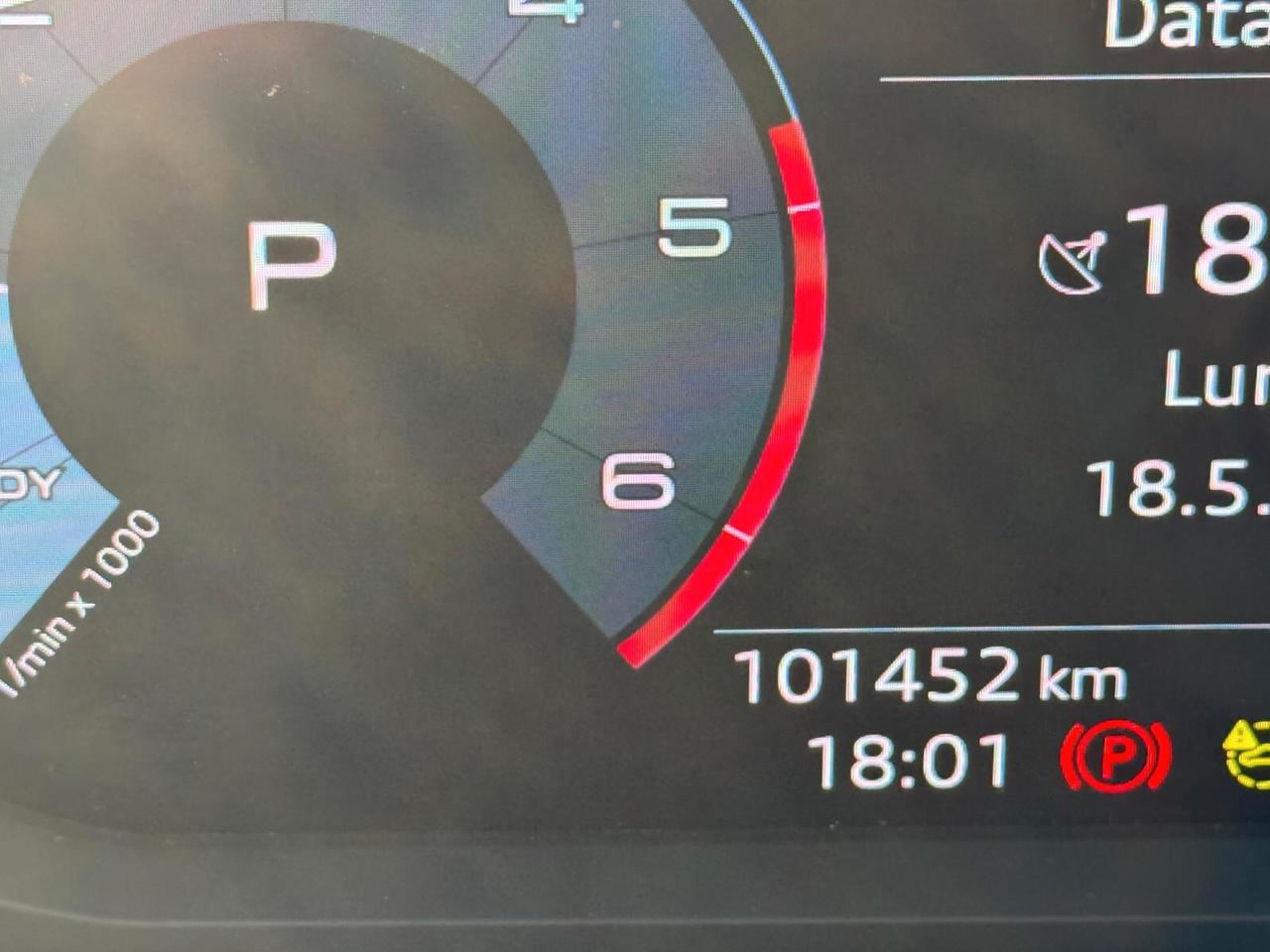 Audi Q3 35 TDI S tronic line edition