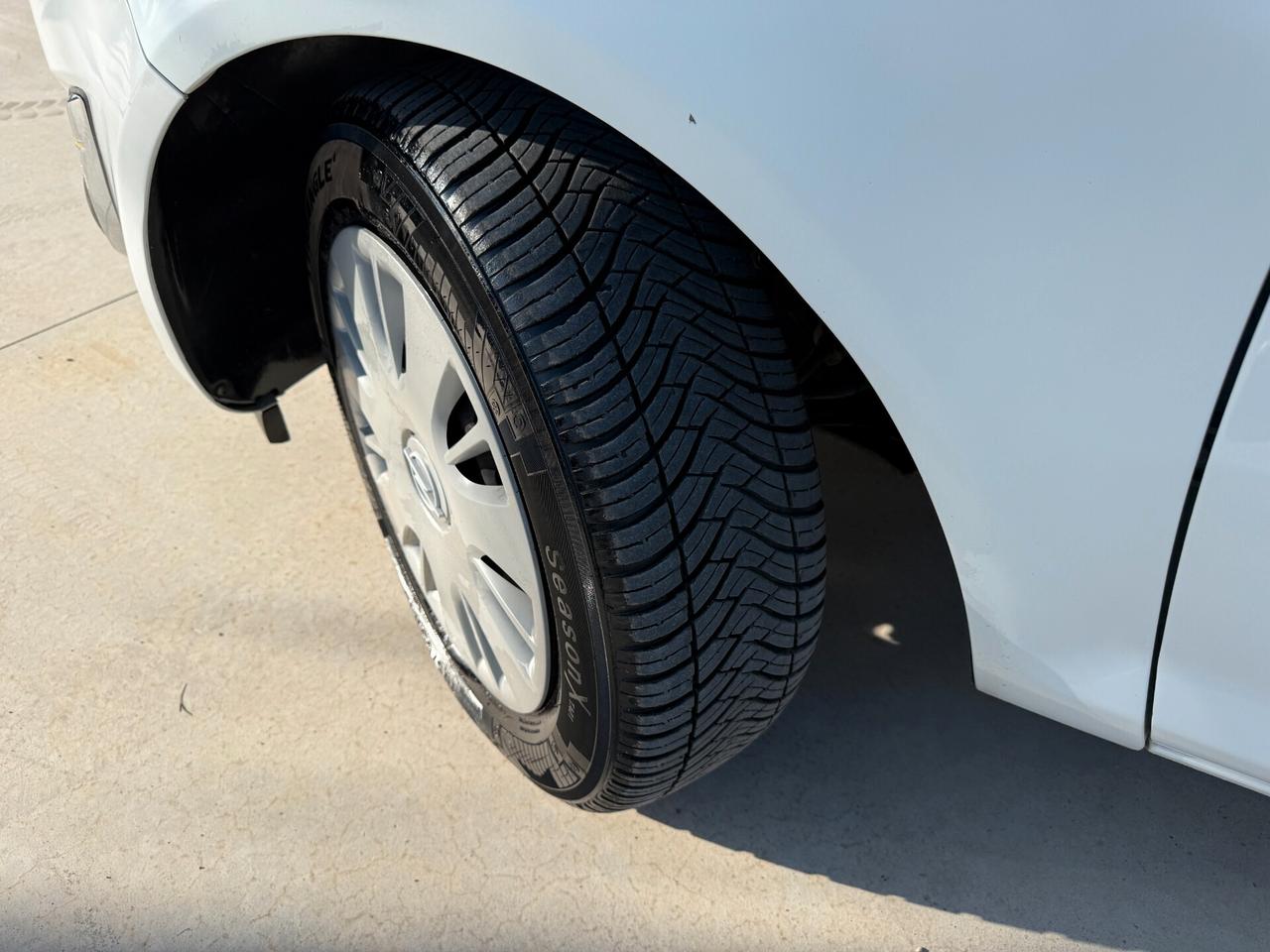 OPEL CORSA ANNO 10/2013 1.3 DIESEL 75 CV