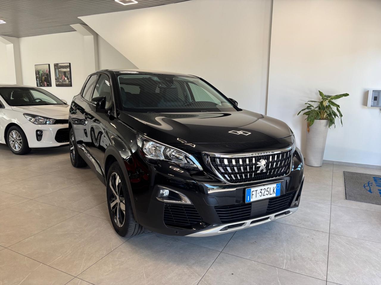 Peugeot 3008 BlueHDi 130 S&S EAT8 Allure