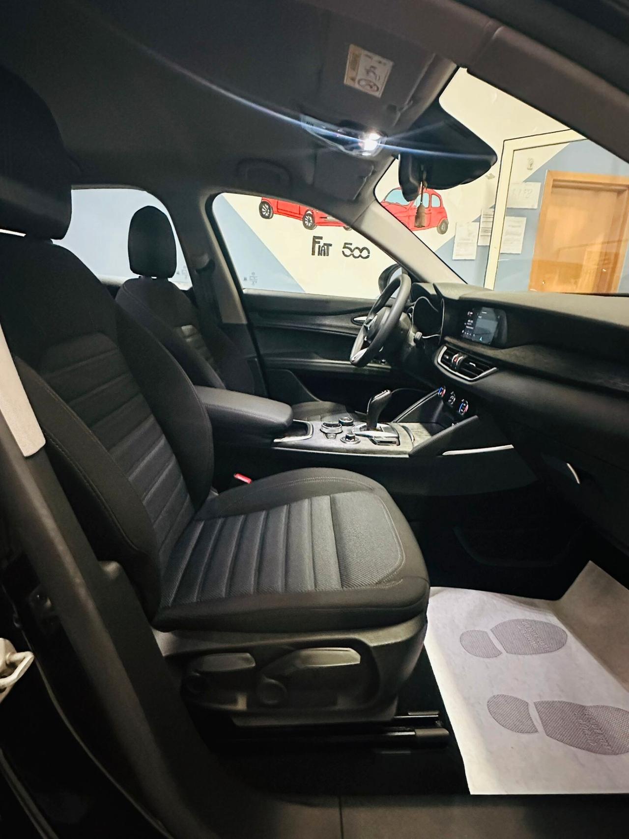 Alfa Romeo Stelvio 2.2 Turbodiesel 190 CV AT8 RWD Executive