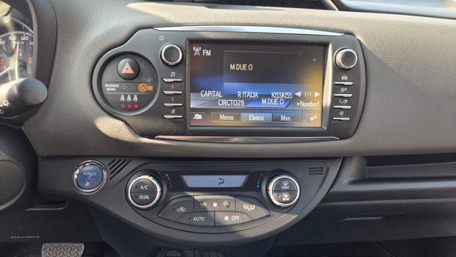 TOYOTA Yaris 1.5 Hybrid 5 porte Active PERMUTE OK NEOPATENTATI
