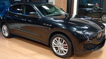 Maserati Levante V6 Diesel AWD Granlusso (Motore NUOVO CERTIFICATO CON fattura maserati)
