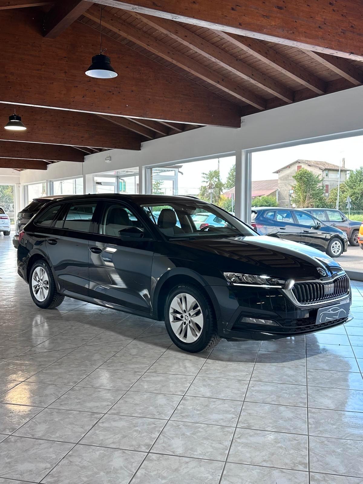 Skoda Octavia 2.0 TDI EVO SCR 150 CV DSG Wagon Executive 2023