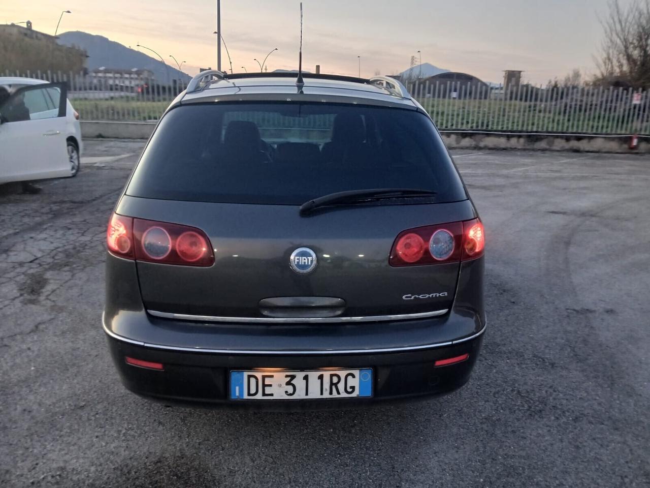 Fiat Croma 1.9 Multijet 16V tetto apribile pelle full garantita 12 mesi