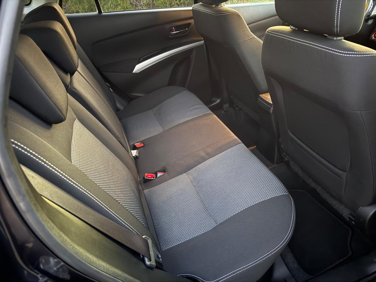 Suzuki S-Cross 1.6 DDiS Top