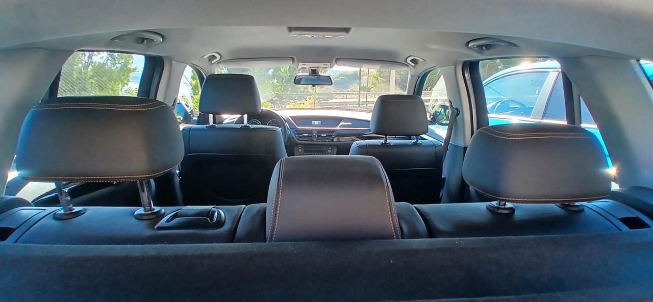 Bmw X1 sDrive18d Sport Line