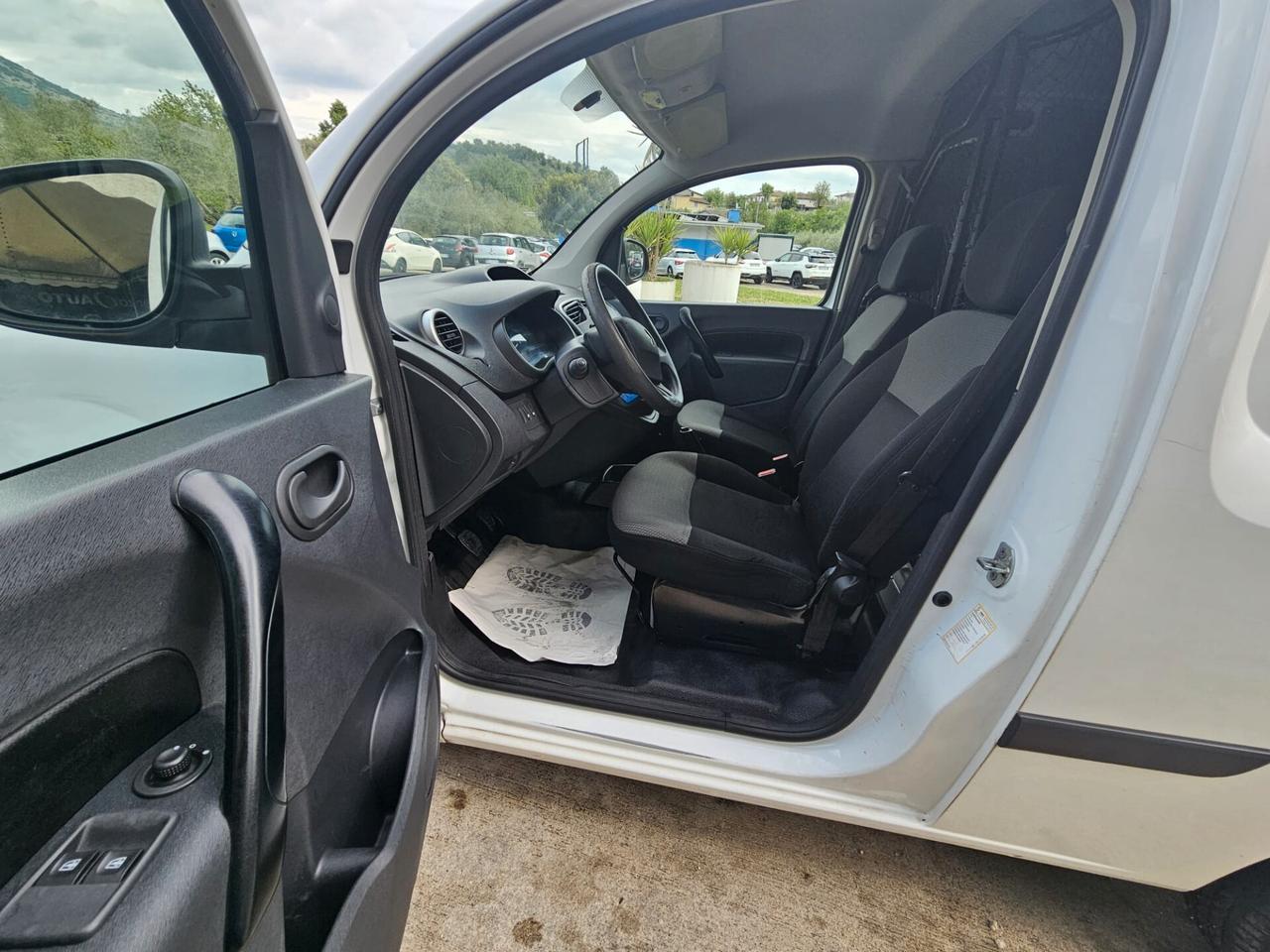 Renault Kangoo 1.5 dCi 75CV Energy -NESSUN OBBLIGO DI FINANZIAMENTO-