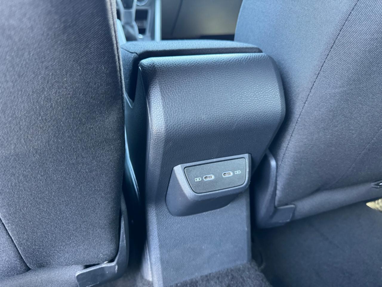 Volkswagen Polo 1.0 TSI R-Line