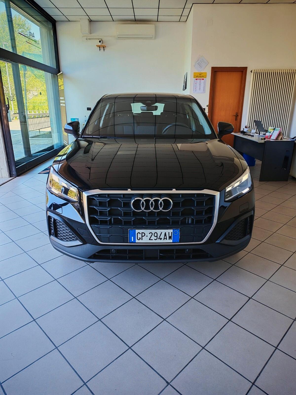 Audi Q2 30 TDI S tronic Business