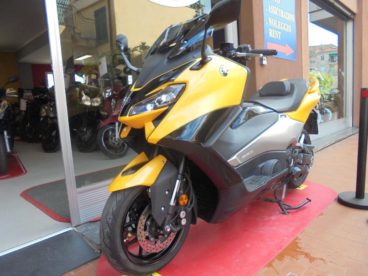Yamaha T Max 560 ABS