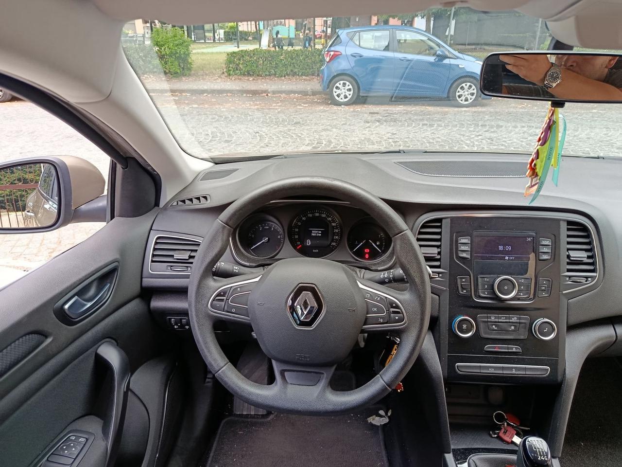 Renault Megane 1.5 ENERGY dCi 90 Life #6336