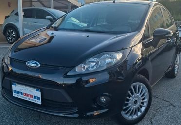 Ford Fiesta 1.4 TDCi 5p. - 2011