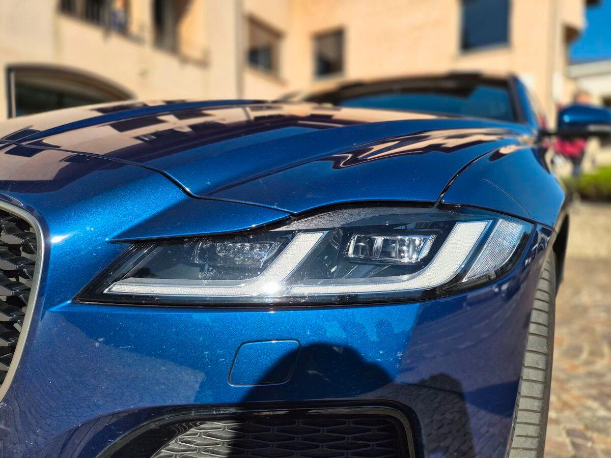 Jaguar XF II Berlina 2021 2.0d i4 mhev R-Dyn.HSE rwd 204cv auto