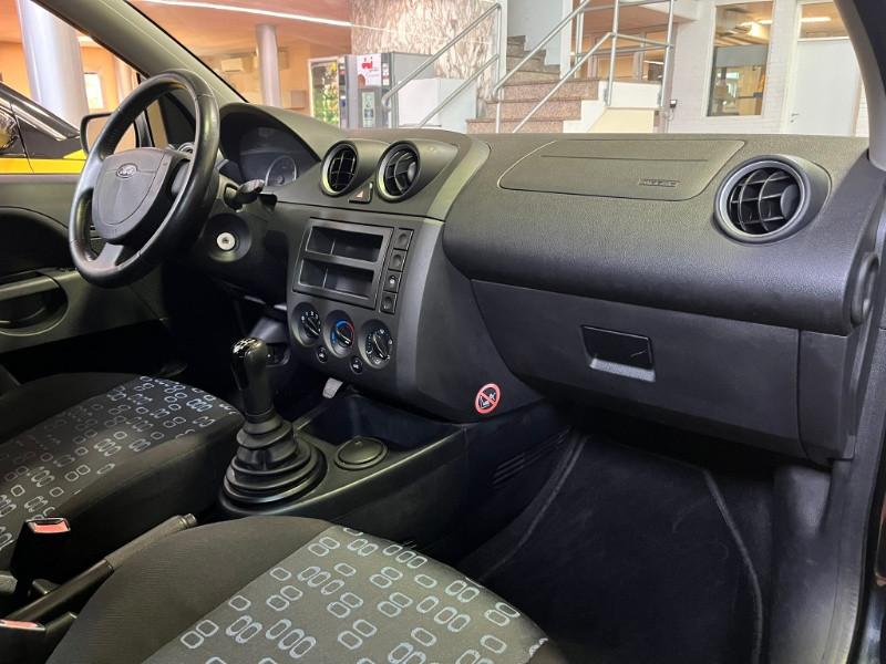 FORD Fiesta 1.2 16V 5p. Ghia