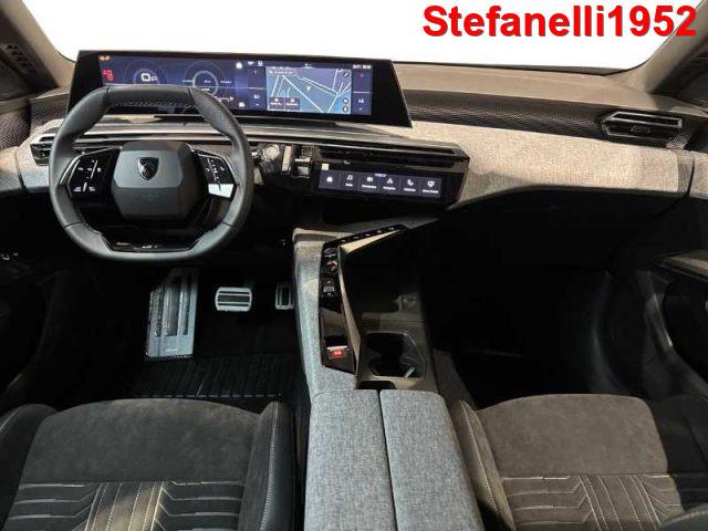 PEUGEOT 5008 1.2 hybrid GT 136cv e-dcs6