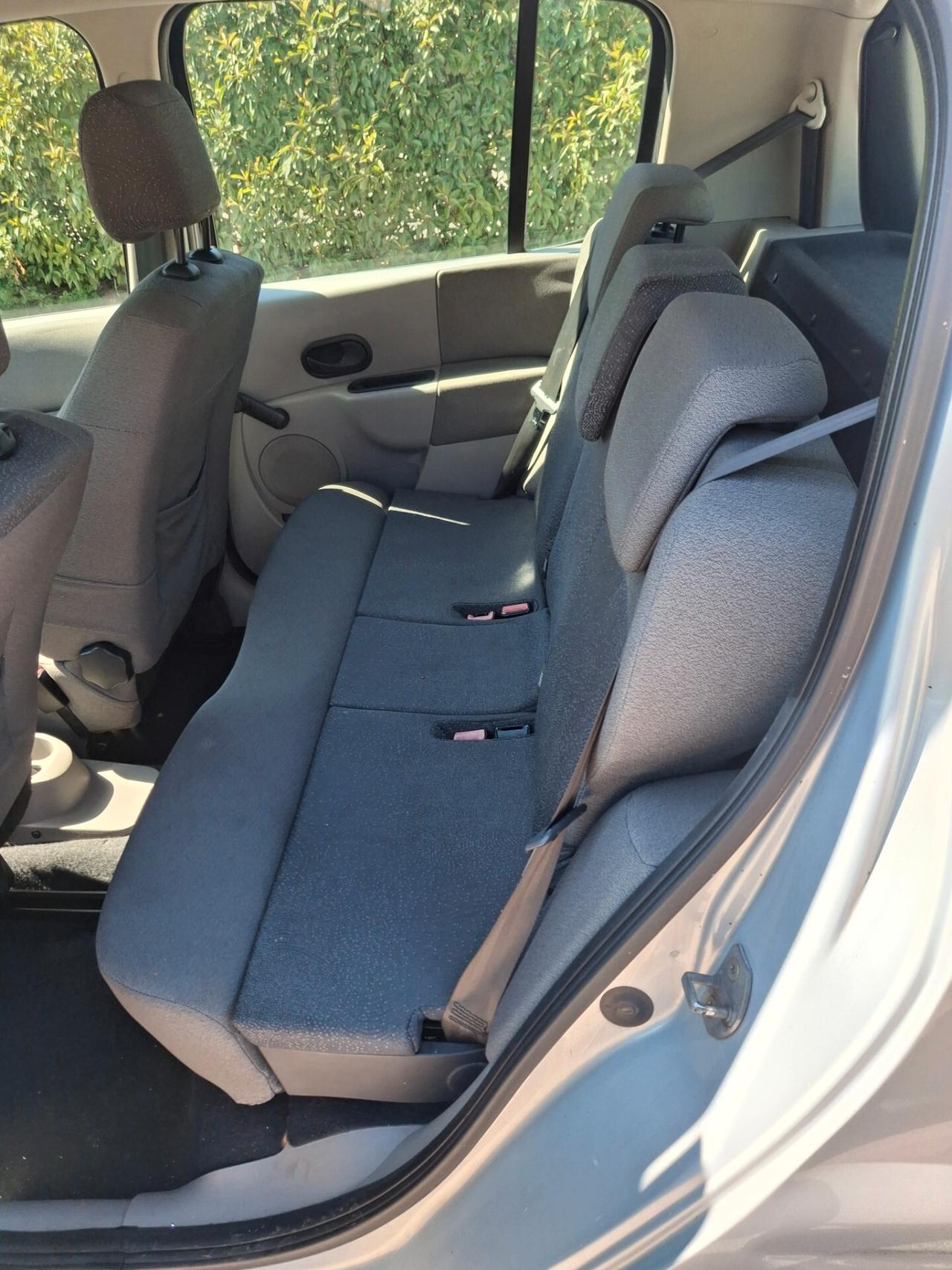 Renault Modus 1.2 16V Confort Dynamique