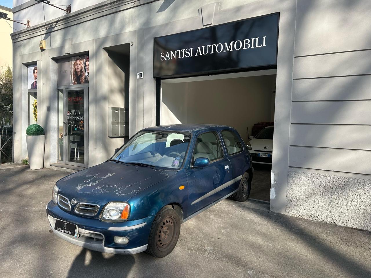Nissan Micra 1.0i 16V cat 3 porte Luxury NEOPATENTATI