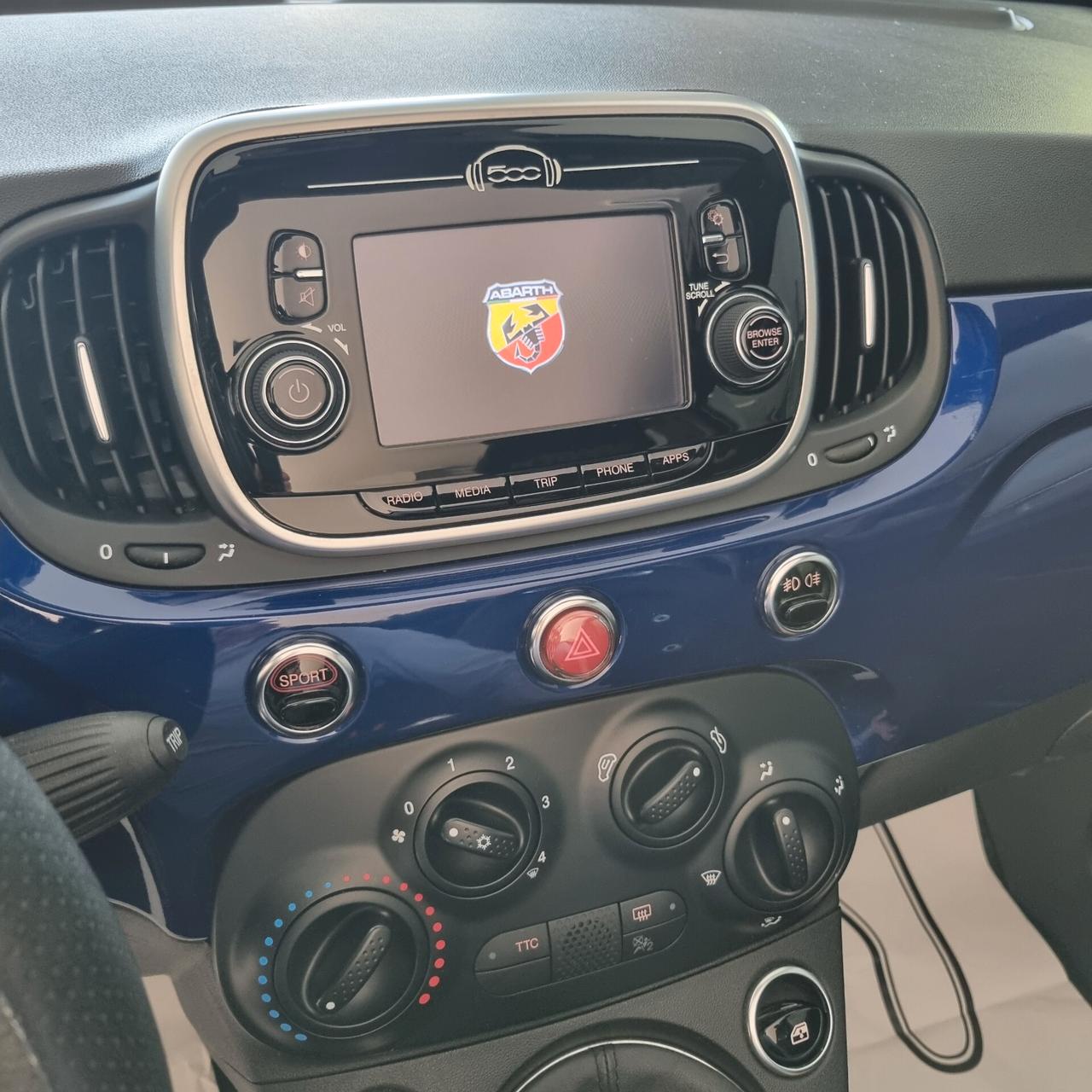Abarth 595 C 1.4 Turbo T-Jet 145 CV