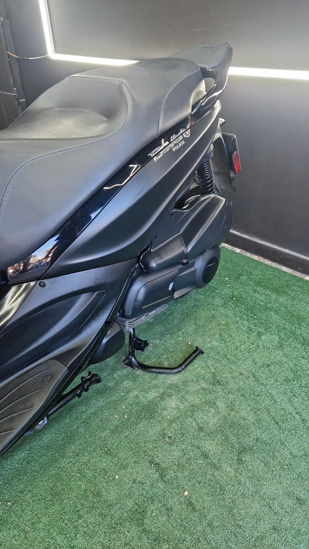 Piaggio Beverly 300