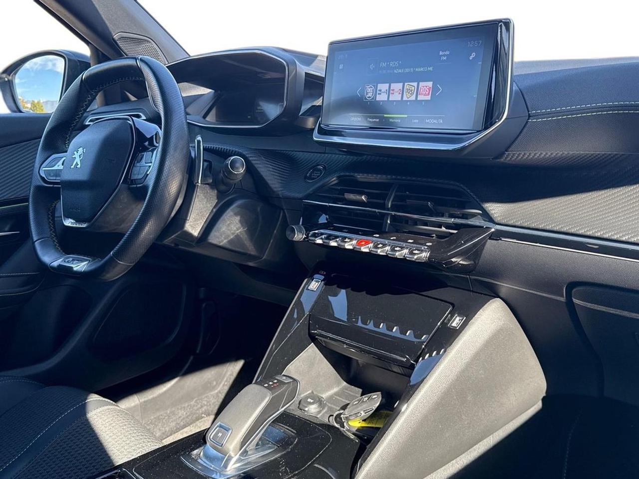 Peugeot 2008 1.2 puretech gt line s&s 130cv eat8