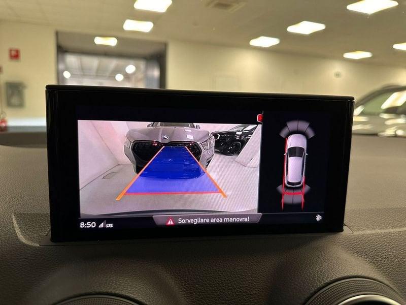 Audi Q2 35 2.0 tdi Business plus s-tronic