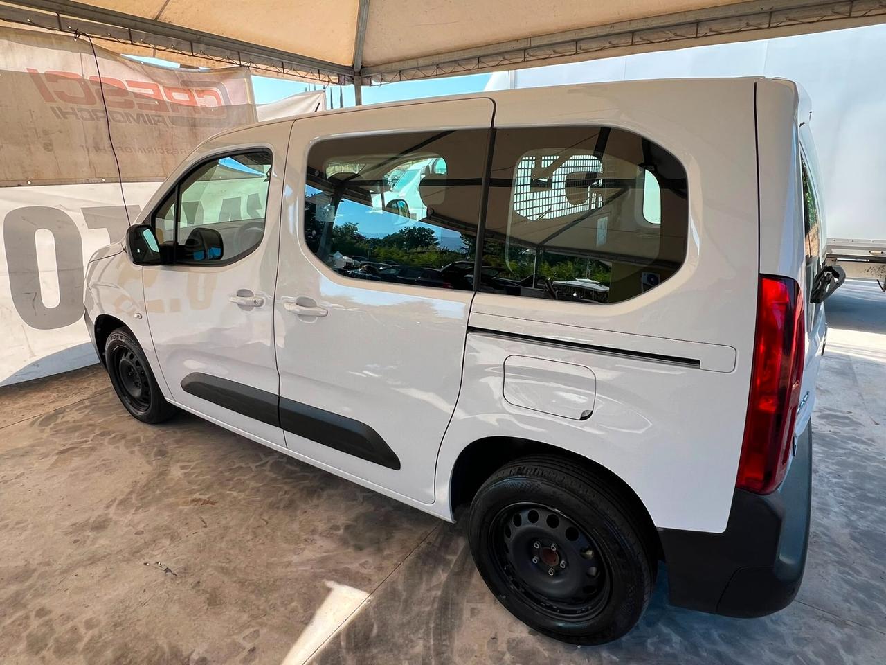 Fiat Doblo Doblò 1.5 BlueHdi 130CV AT8 Combi N1