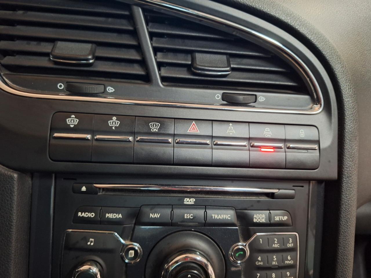 Peugeot 5008 2.0 HDi 150CV Business NAVI TETTO 5 POSTI GANCIO TRAINO HEAD-UP DISPlAY