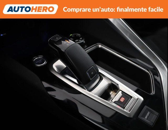 PEUGEOT 3008 PureTech Turbo 130 S&S EAT8 Crossway