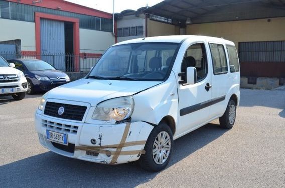 FIAT Doblo Doblò 1.6 16V Natural Power Active
