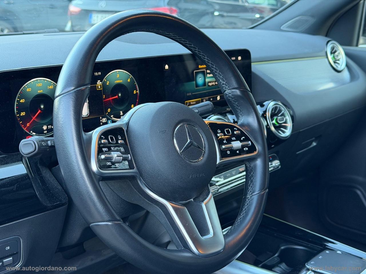 MERCEDES-BENZ GLA 200 d Automatic 4Matic Sport Plus GANCIO TRAINO VERTICALE MERCEDES