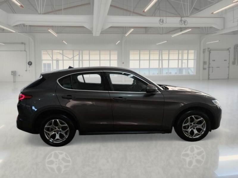 Alfa Romeo Stelvio 2.2 TD 190 CV AT8 Q4 Business PREZZO REALE