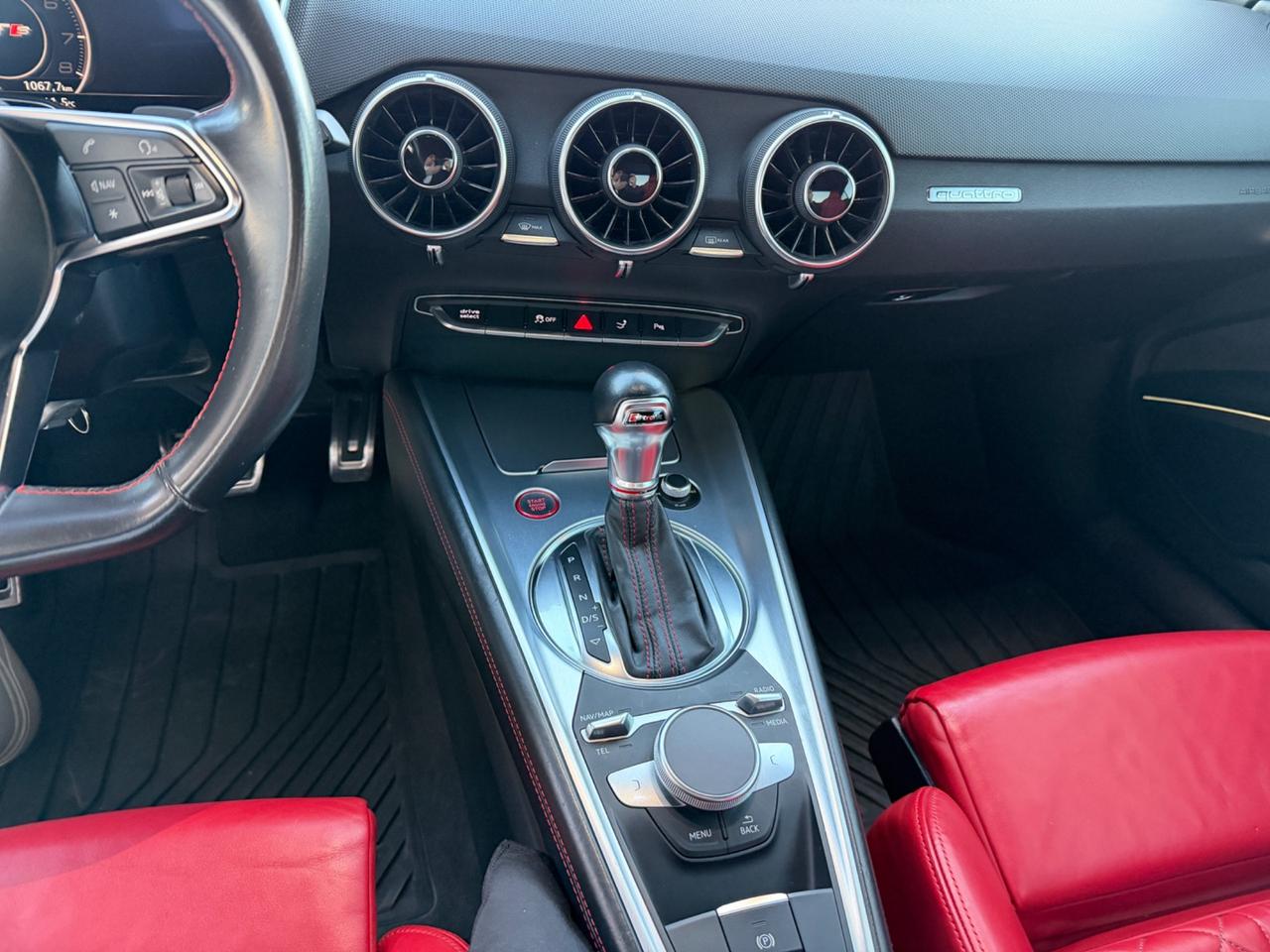 Audi TT TTS Coupé 2.0 TFSI 310 CV quattro S tronic